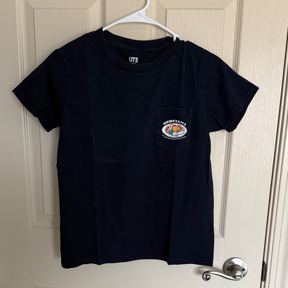 Uniqlo Navy Short Sleeve Tee with Graphic Pocket
